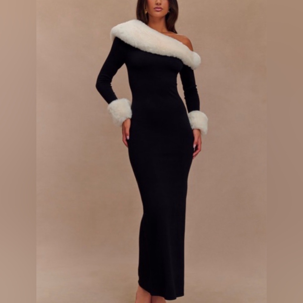NWT Meshki Off Shoulder Black Dress with White Fur Trim